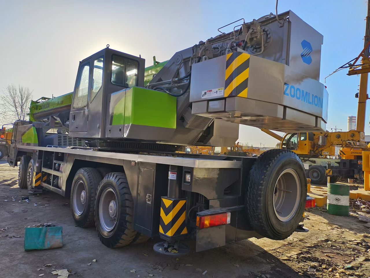 ZOOMLION ZTC700V - Grua móvel: foto 5 ZOOMLION ZTC700V - Grua móvel: foto 5