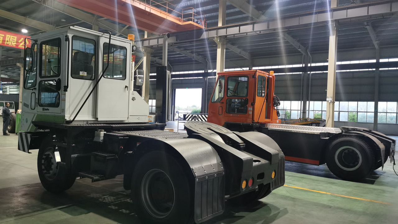 JSIE JSIE175 - Tractor: foto 4 JSIE JSIE175 - Tractor: foto 4