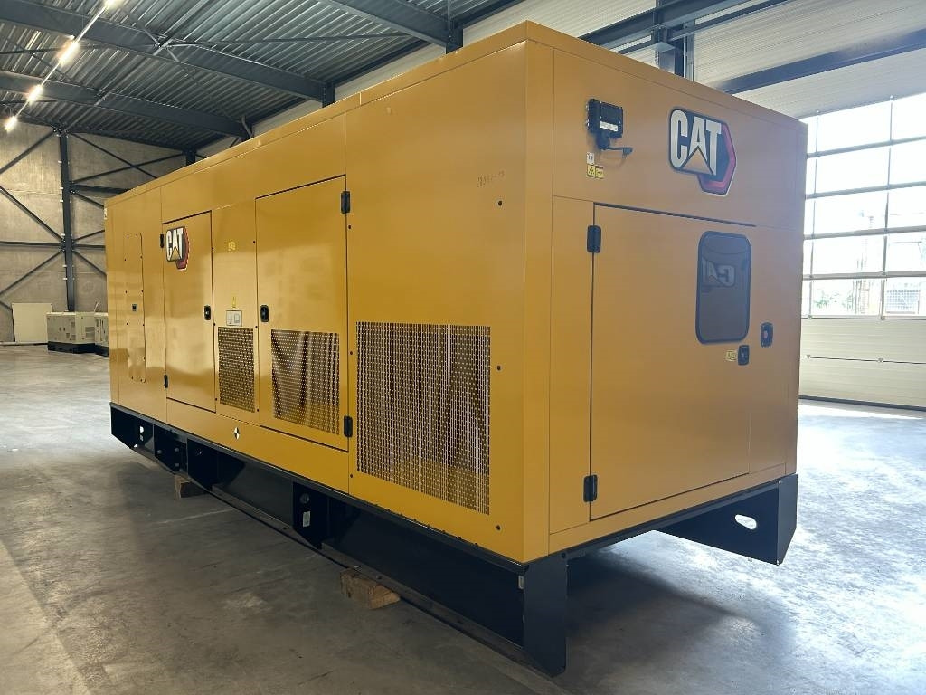 CAT DE850E0 - C18 - 850 kVA Generator - DPX-18032 - Gerador elétrico: foto 3 CAT DE850E0 - C18 - 850 kVA Generator - DPX-18032 - Gerador elétrico: foto 3