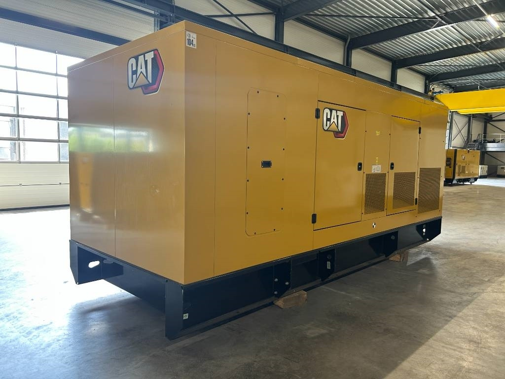 CAT DE850E0 - C18 - 850 kVA Generator - DPX-18032 - Gerador elétrico: foto 4 CAT DE850E0 - C18 - 850 kVA Generator - DPX-18032 - Gerador elétrico: foto 4