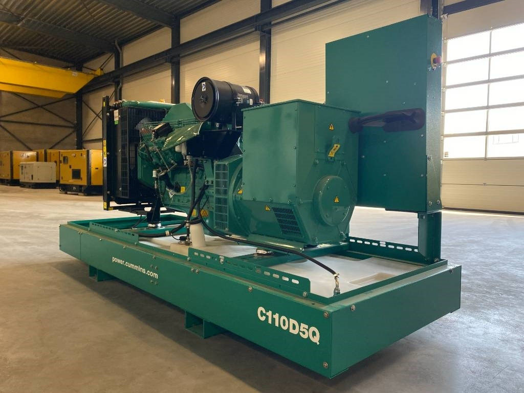 Cummins C110D5Q - Open Genset - DPX-18509-Q-O - Gerador elétrico: foto 3 Cummins C110D5Q - Open Genset - DPX-18509-Q-O - Gerador elétrico: foto 3