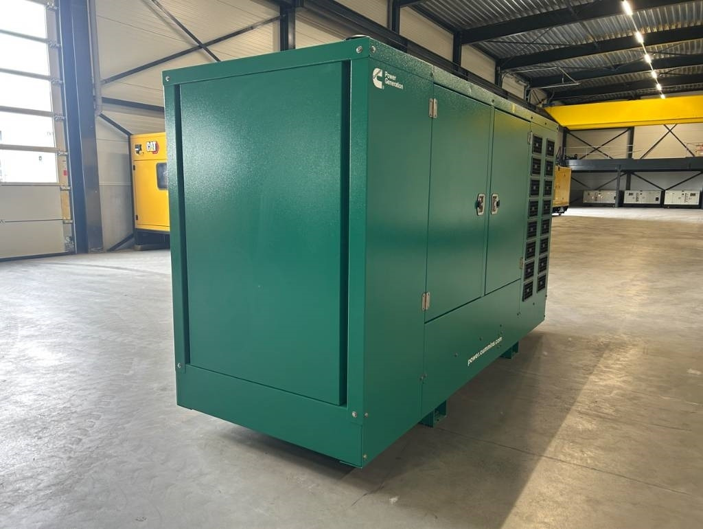 Cummins C170D5Q - 170 kVA Generator - DPX-18511-Q - Gerador elétrico: foto 4 Cummins C170D5Q - 170 kVA Generator - DPX-18511-Q - Gerador elétrico: foto 4