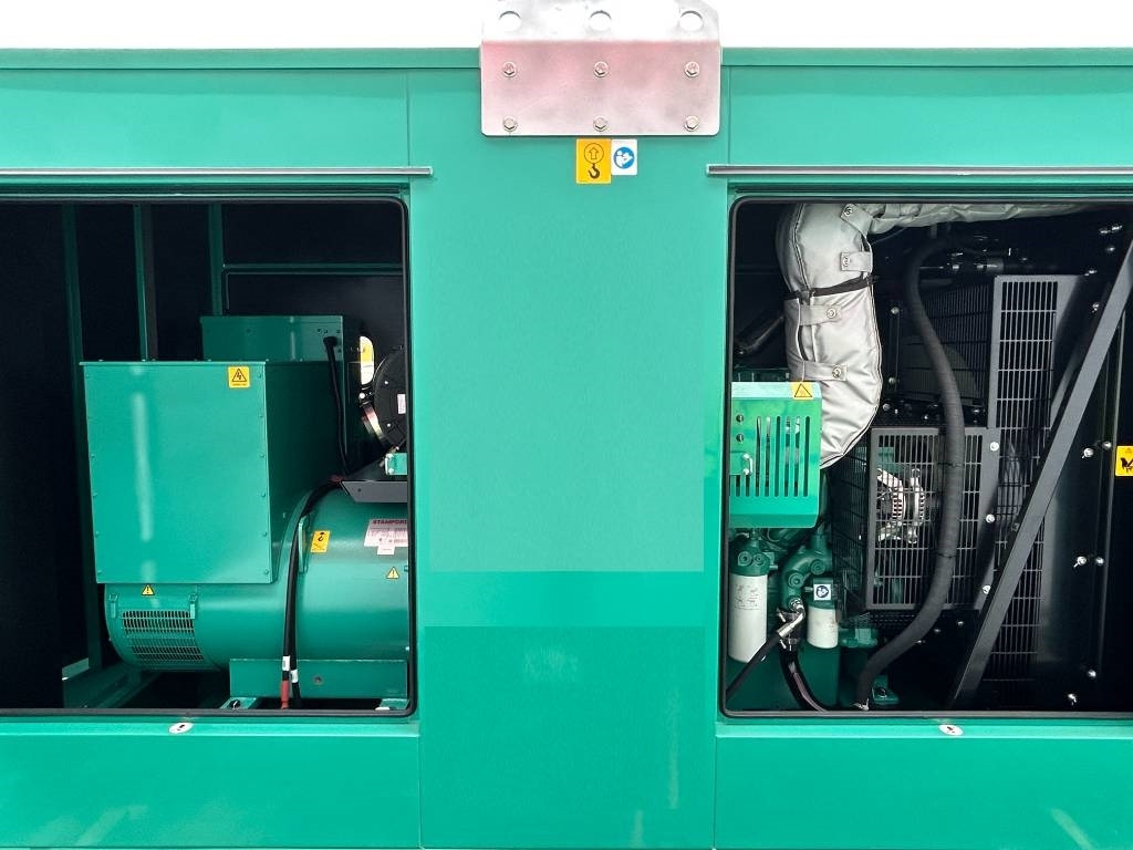 Cummins C550D5Q - 550 kVA Generator - DPX-18522-Q - Gerador elétrico: foto 4 Cummins C550D5Q - 550 kVA Generator - DPX-18522-Q - Gerador elétrico: foto 4
