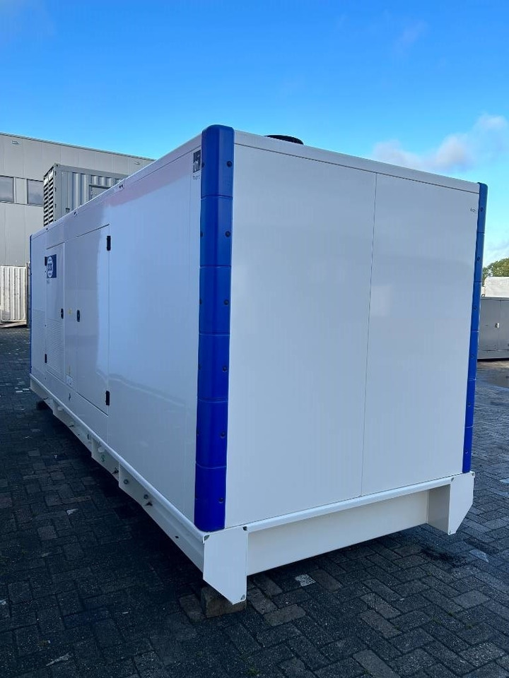 FG Wilson P660-3 - 660 kVA Genset - DPX-16022 - Gerador elétrico: foto 3 FG Wilson P660-3 - 660 kVA Genset - DPX-16022 - Gerador elétrico: foto 3
