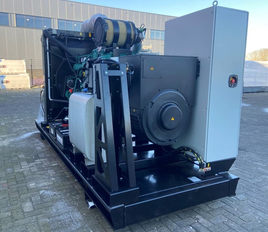 Volvo TWD1683GE - 740 kVA Stage V - DPX-19040-O - Gerador elétrico: foto 2 Volvo TWD1683GE - 740 kVA Stage V - DPX-19040-O - Gerador elétrico: foto 2