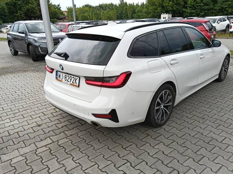 BMW 318I KOMBI - Automóvel: foto 3 BMW 318I KOMBI - Automóvel: foto 3