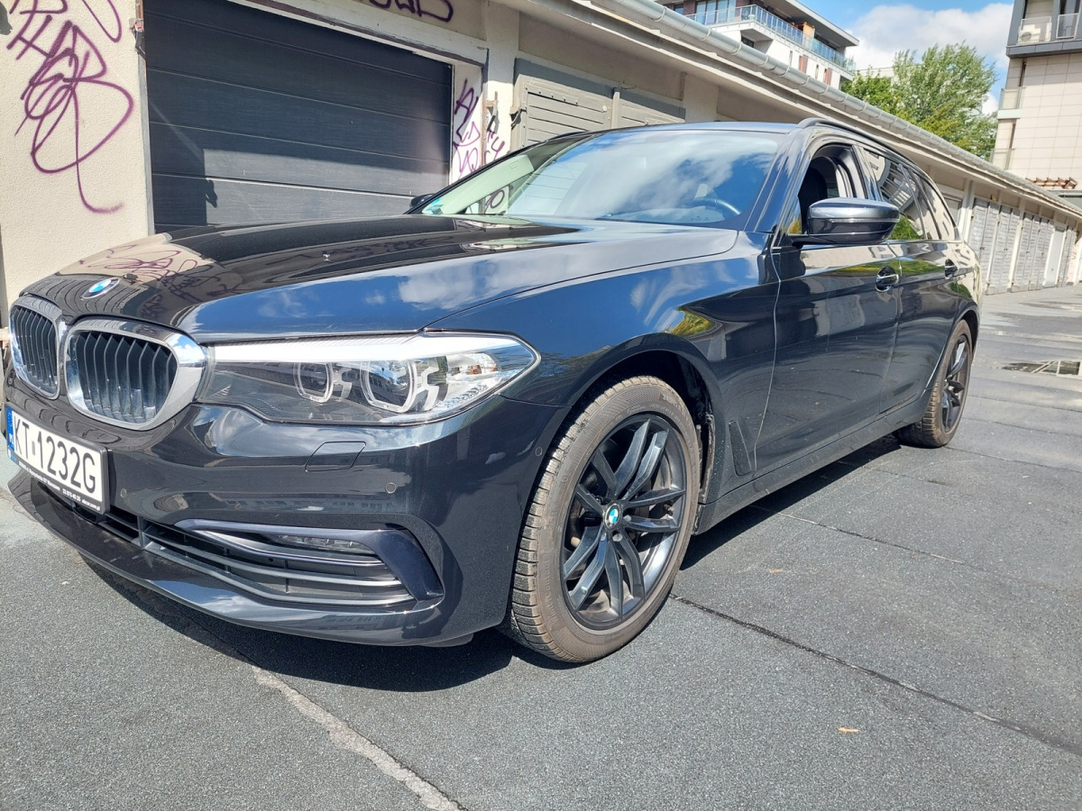 BMW 530I XDRIVE KOMBI - Automóvel: foto 2 BMW 530I XDRIVE KOMBI - Automóvel: foto 2