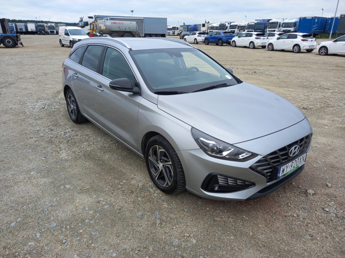 Automóvel HYUNDAI I30 KOMBI: foto 1