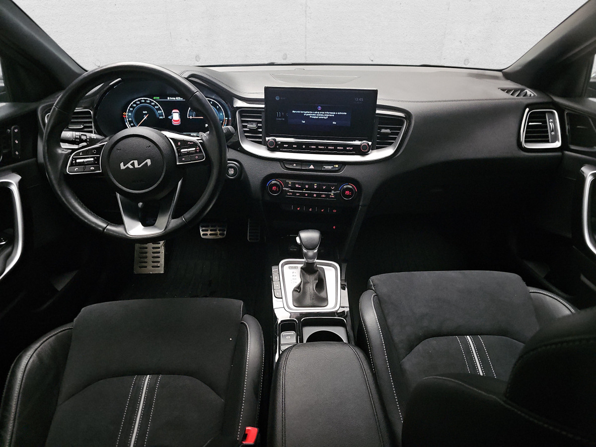 SUV KIA XCEED SUV: foto 10