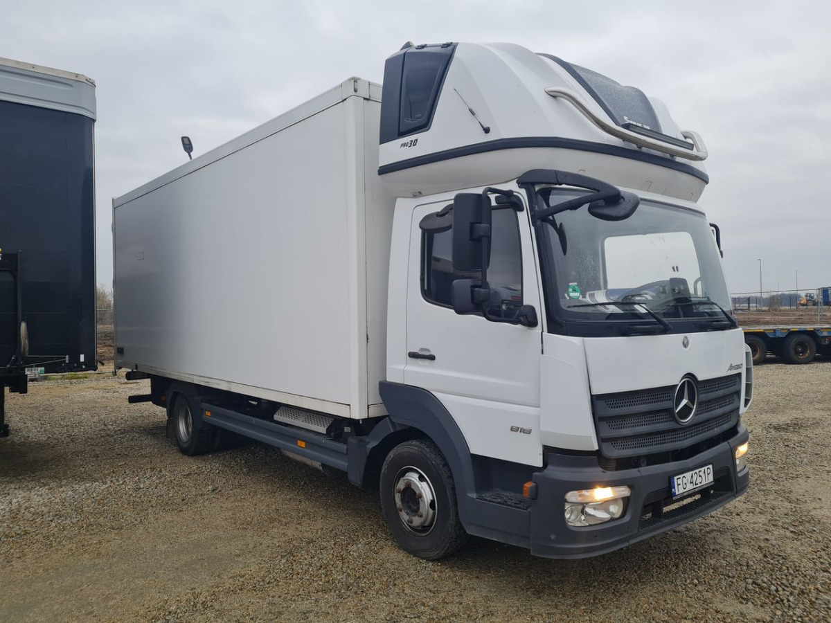 Carrinha de contentor MERCEDES BENZ ATEGO KONTENER Z WINDĄ: foto 1