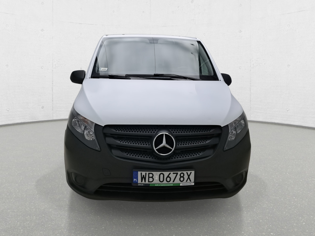 MERCEDES BENZ VITO TOURER VAN - Automóvel: foto 3 MERCEDES BENZ VITO TOURER VAN - Automóvel: foto 3