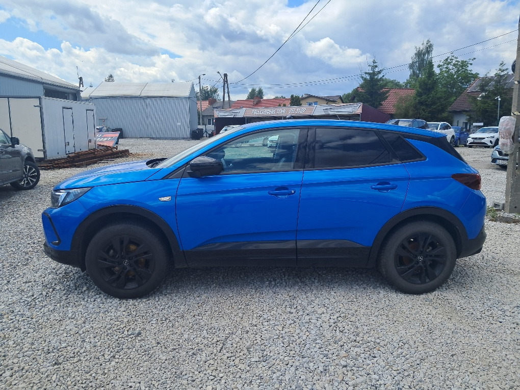 OPEL GRANDLAND SUV - SUV: foto 2 OPEL GRANDLAND SUV - SUV: foto 2