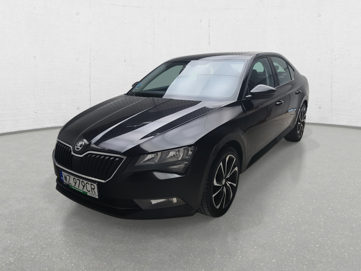 SKODA SUPERB LIFTBACK - Automóvel: foto 3 SKODA SUPERB LIFTBACK - Automóvel: foto 3