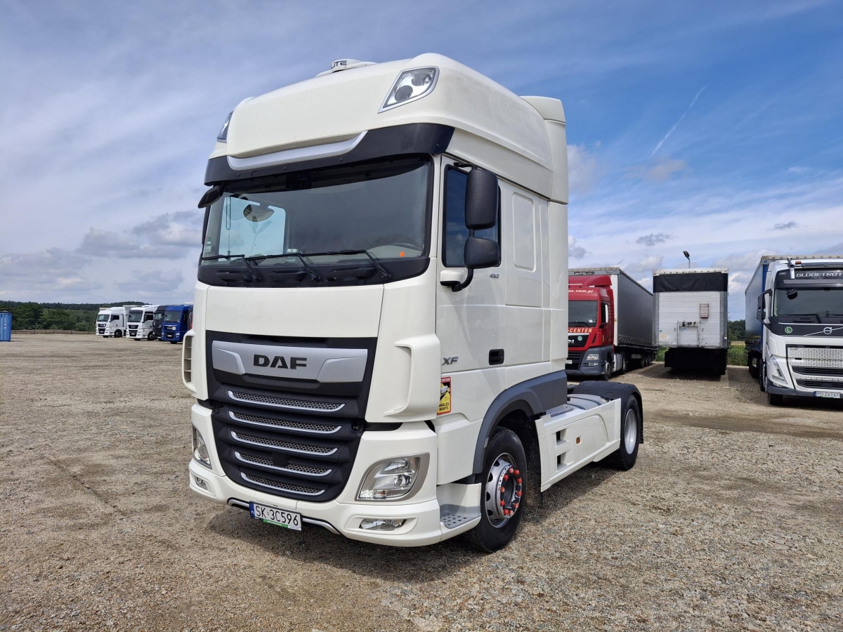 DAF XF 450 FT CIĄGNIK SIODŁOWY - Tractor: foto 3 DAF XF 450 FT CIĄGNIK SIODŁOWY - Tractor: foto 3