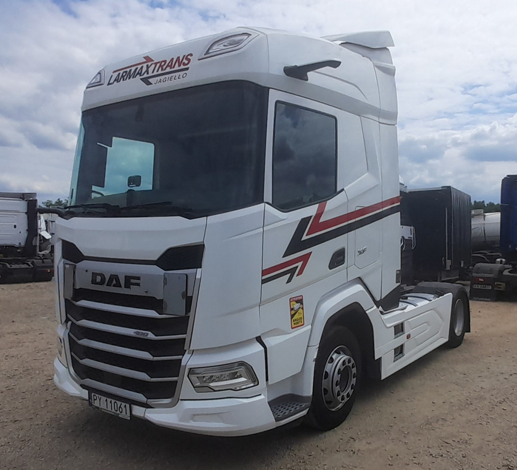 DAF XG 480 CIĄGNIK SIODŁOWY - Tractor: foto 3 DAF XG 480 CIĄGNIK SIODŁOWY - Tractor: foto 3
