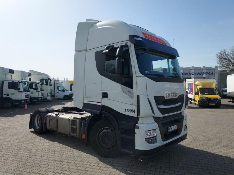 IVECO AS 440 S48 CIĄGNIK SIODŁOWY - Tractor: foto 1 IVECO AS 440 S48 CIĄGNIK SIODŁOWY - Tractor: foto 1