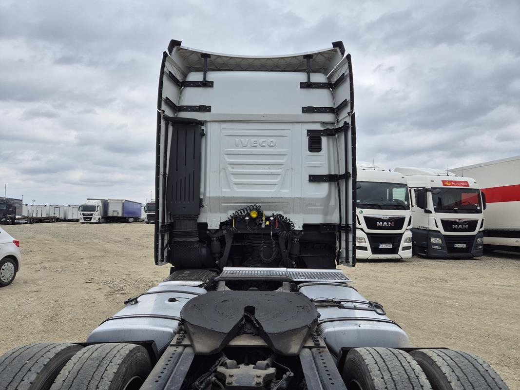 IVECO AS440ST/FP LT CIĄGNIK SIODŁOWY - Tractor: foto 4 IVECO AS440ST/FP LT CIĄGNIK SIODŁOWY - Tractor: foto 4