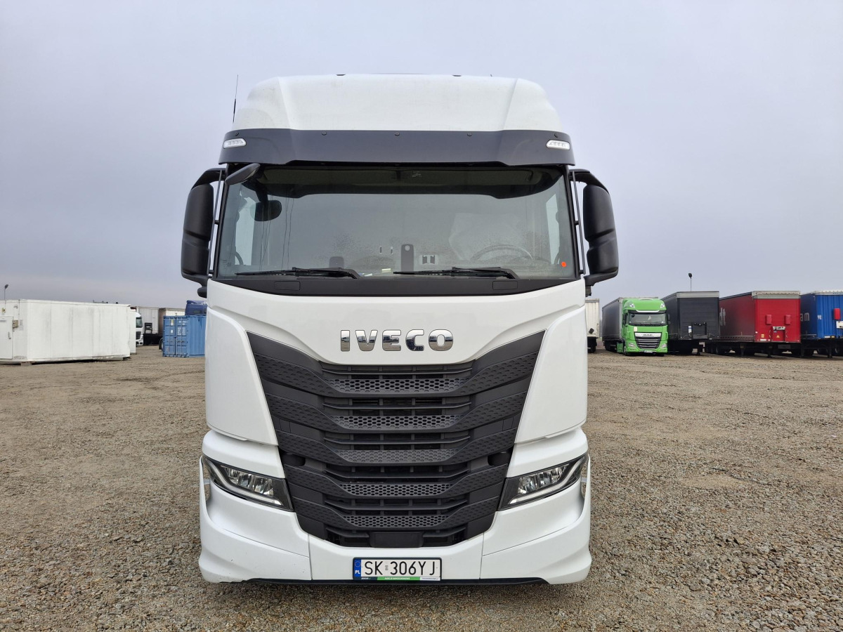 IVECO AS440ST/FP LT CIĄGNIK SIODŁOWY - Tractor: foto 3 IVECO AS440ST/FP LT CIĄGNIK SIODŁOWY - Tractor: foto 3