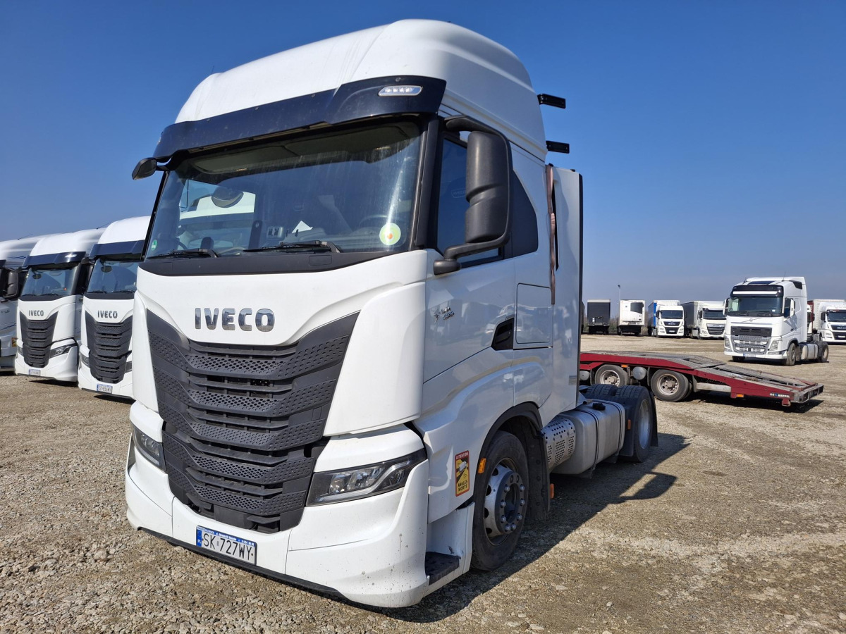 IVECO AS440ST/FP LT CIĄGNIK SIODŁOWY - Tractor: foto 3 IVECO AS440ST/FP LT CIĄGNIK SIODŁOWY - Tractor: foto 3