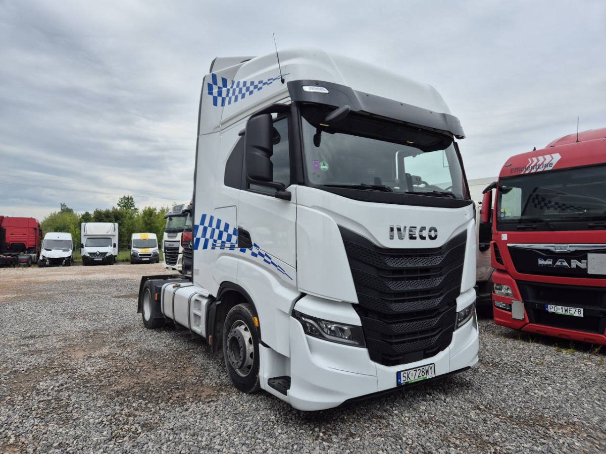 IVECO AS440ST/FP LT CIĄGNIK SIODŁOWY - Tractor: foto 1 IVECO AS440ST/FP LT CIĄGNIK SIODŁOWY - Tractor: foto 1