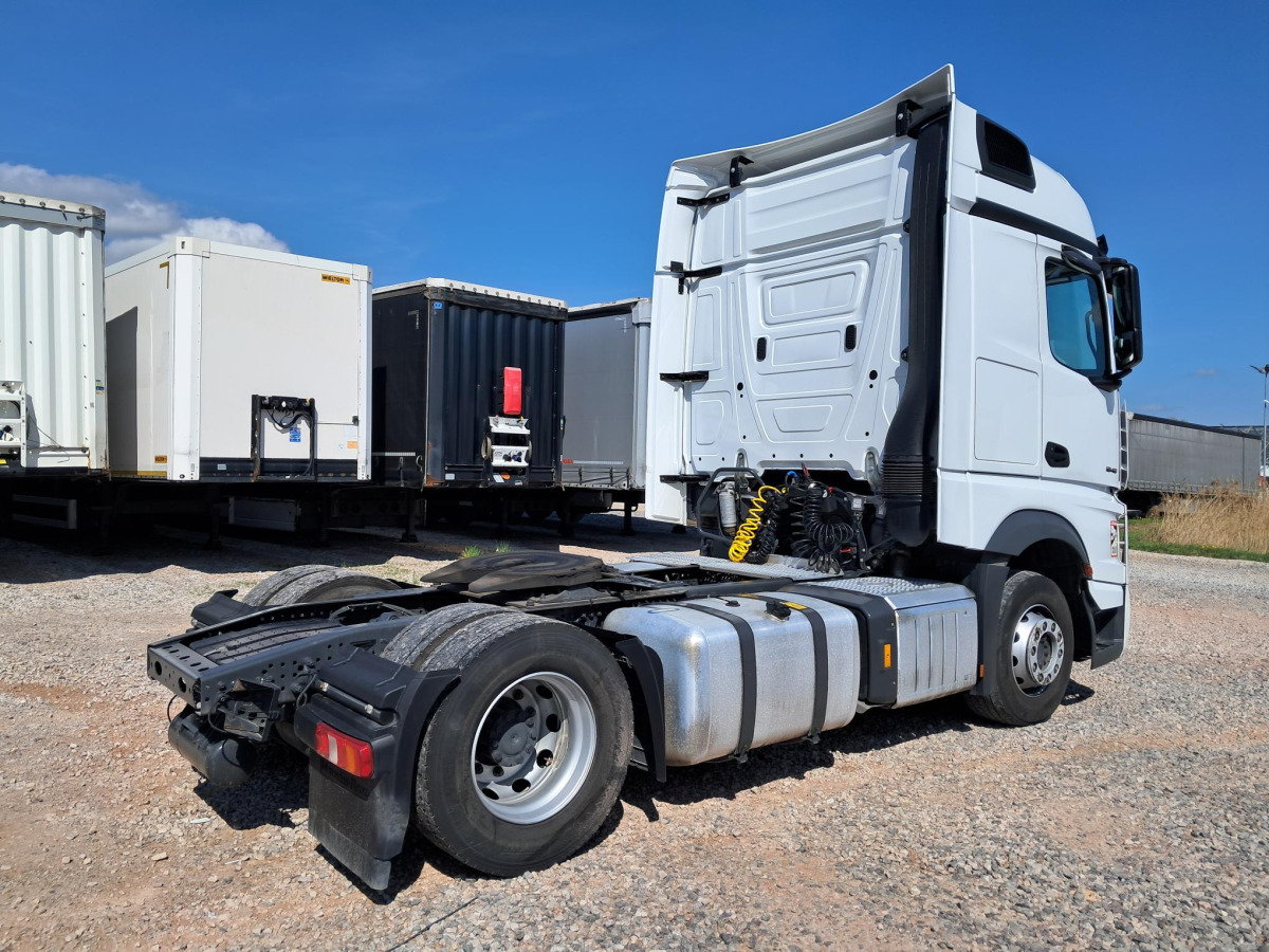 MERCEDES BENZ ACTROS CIĄGNIK SIODŁOWY - Tractor: foto 4 MERCEDES BENZ ACTROS CIĄGNIK SIODŁOWY - Tractor: foto 4