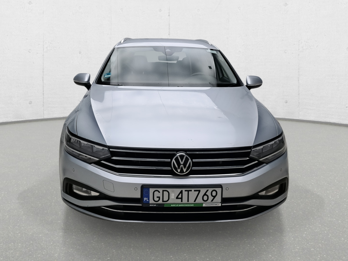 VOLKSWAGEN PASSAT KOMBI - Automóvel: foto 3 VOLKSWAGEN PASSAT KOMBI - Automóvel: foto 3