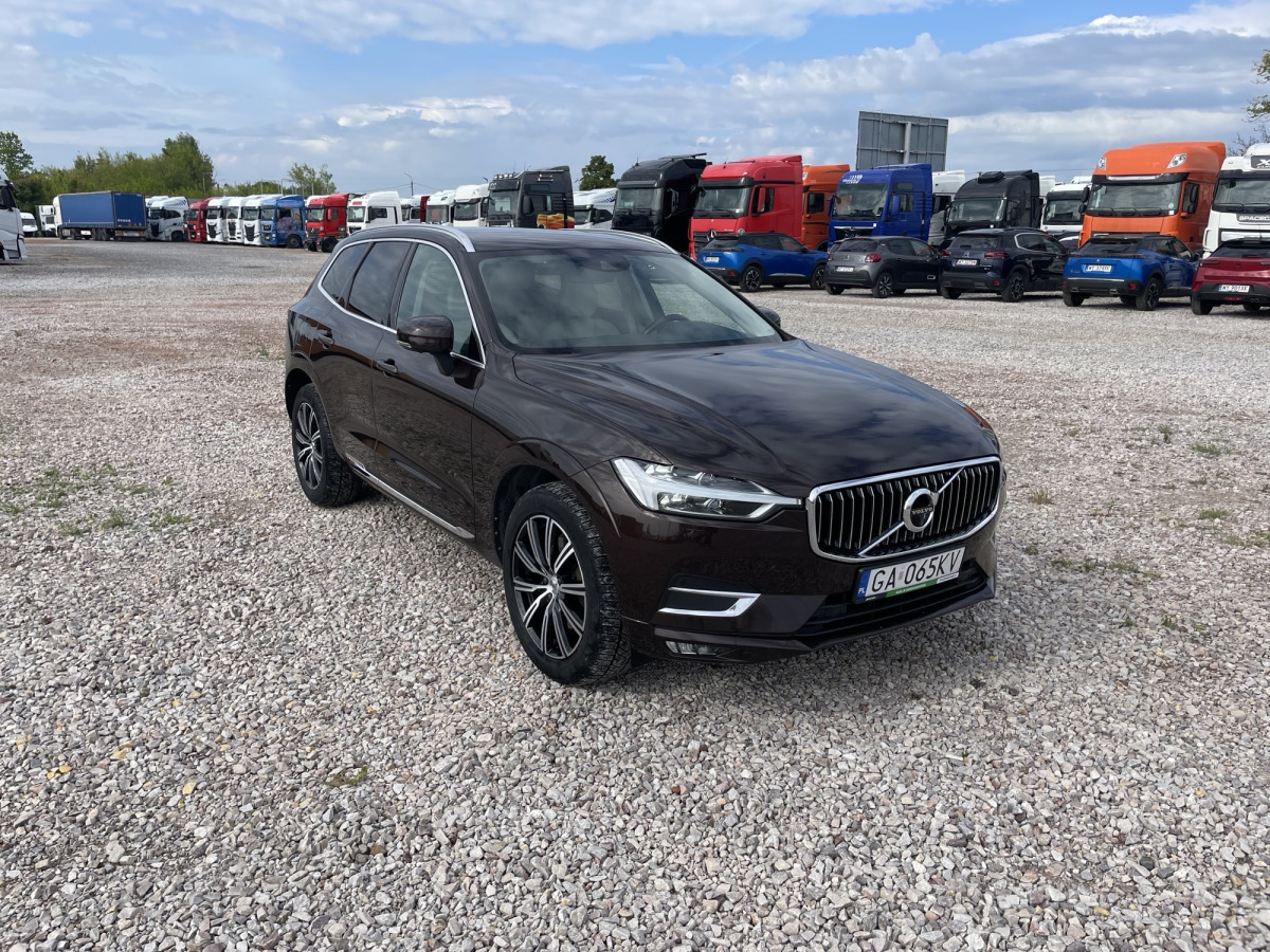 VOLVO XC-60 SUV - SUV: foto 1 VOLVO XC-60 SUV - SUV: foto 1