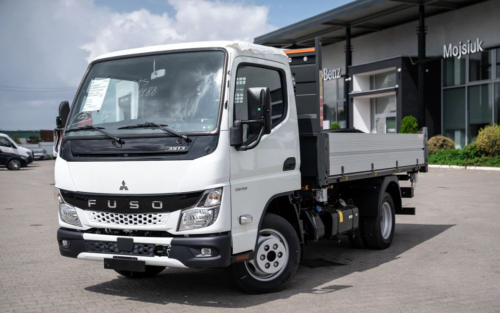 FUSO Canter 3S13 3W Scattolini - Camião basculante: foto 1 FUSO Canter 3S13 3W Scattolini - Camião basculante: foto 1