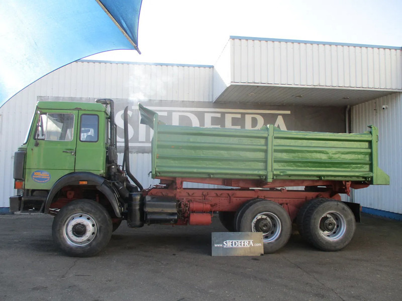 Camião basculante Iveco Magirus Deutz , 320 M 26 FK , V8 , ZF Manual , 3Way tipper , Spring suspension , Drum brakes: foto 10