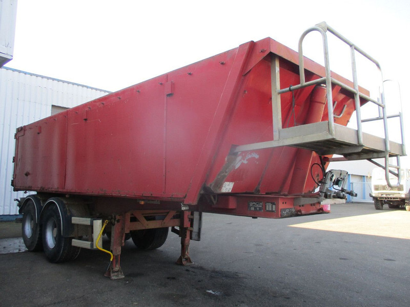 Kaiser 2x Gigant Axles , Steel tipper trailer , Drum Brakes, Spring Suspension - Semi-reboque basculante: foto 4 Kaiser 2x Gigant Axles , Steel tipper trailer , Drum Brakes, Spring Suspension - Semi-reboque basculante: foto 4