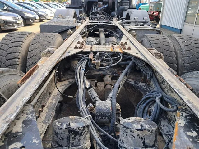 Camião chassi MAN 35-364 / FE 360 A , 8x4 , Spring Suspension , ZF Manual , Airco: foto 10 Camião chassi MAN 35-364 / FE 360 A , 8x4 , Spring Suspension , ZF Manual , Airco: foto 10