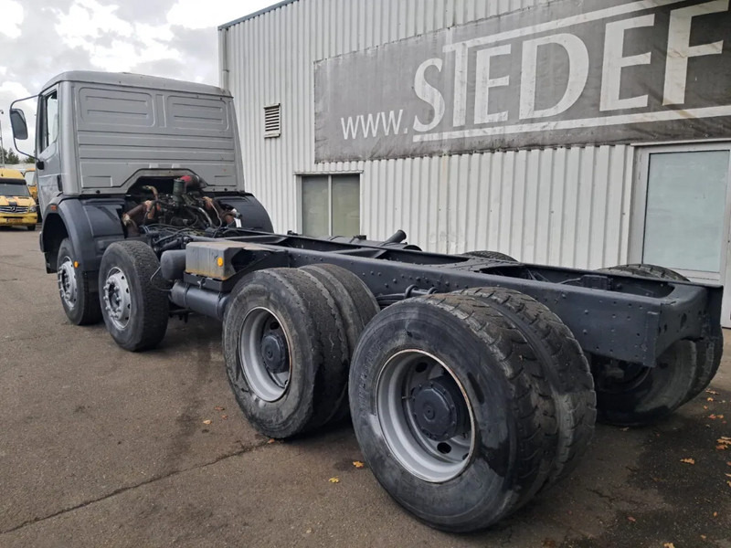 Mercedes-Benz 3235SK / 3535SK , 8x4, V8 BiTurbo, ZF Manual , Spring Suspension - Camião chassi: foto 5 Mercedes-Benz 3235SK / 3535SK , 8x4, V8 BiTurbo, ZF Manual , Spring Suspension - Camião chassi: foto 5