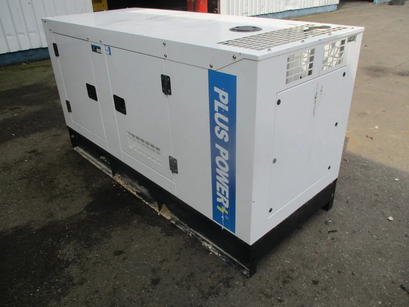 Plus Power GF2-30 , 30 KV , New Diesel generator ,3 Phase , 2 pieces in stock - Gerador elétrico: foto 4 Plus Power GF2-30 , 30 KV , New Diesel generator ,3 Phase , 2 pieces in stock - Gerador elétrico: foto 4