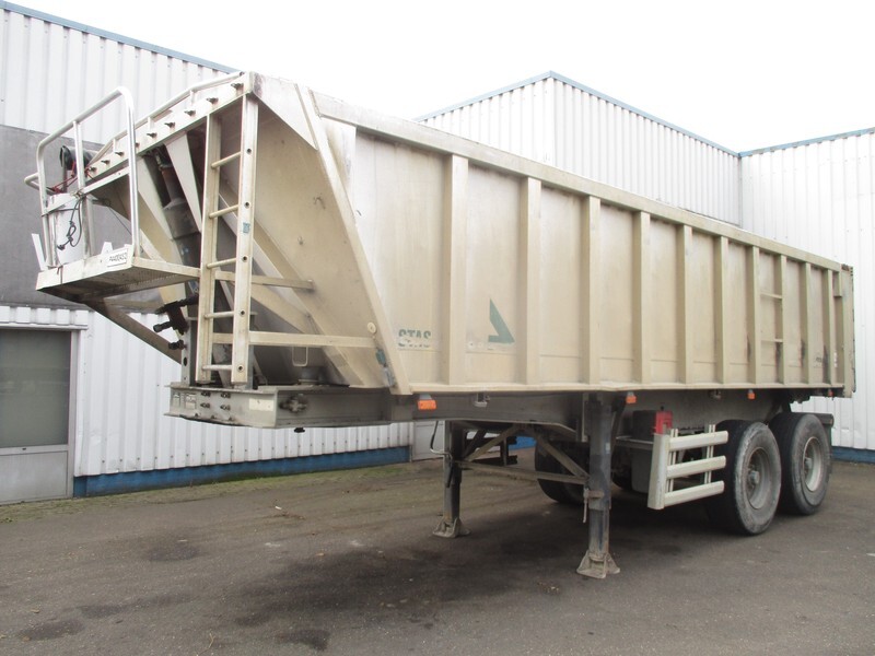 Stas 2 Axle , tipper trailer , spring suspension, Drum brakes - Semi-reboque basculante: foto 1 Stas 2 Axle , tipper trailer , spring suspension, Drum brakes - Semi-reboque basculante: foto 1