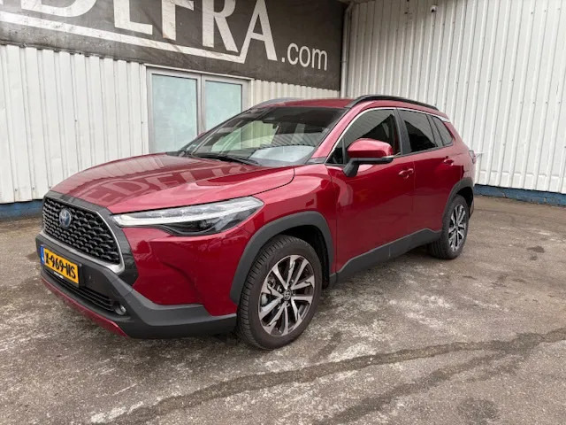 SUV Toyota Corolla Cross Hybrid 140 Dynamic: foto 1