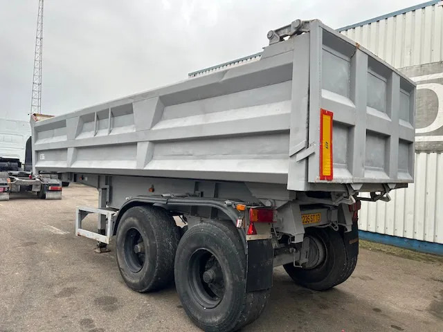 Trax 2 Axle Steel Tipper , Spring Suspension , Drum Brakes - Semi-reboque basculante: foto 5 Trax 2 Axle Steel Tipper , Spring Suspension , Drum Brakes - Semi-reboque basculante: foto 5