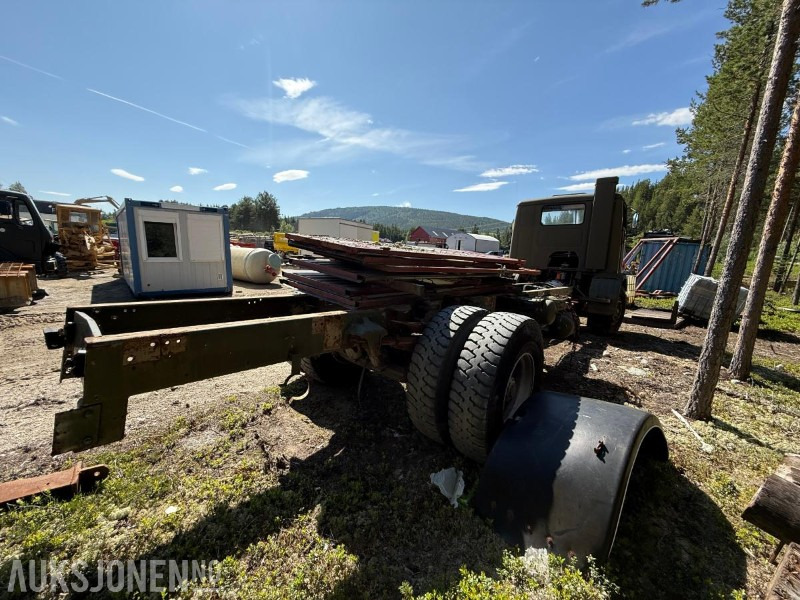 1900 Volvo F88 lastebil uten påbygg - Camião chassi: foto 5 1900 Volvo F88 lastebil uten påbygg - Camião chassi: foto 5