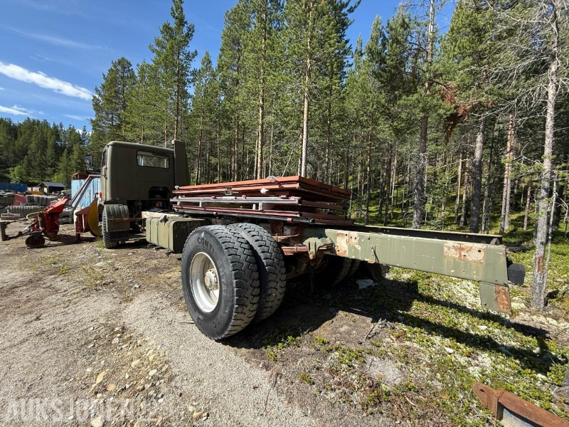 1900 Volvo F88 lastebil uten påbygg - Camião chassi: foto 4 1900 Volvo F88 lastebil uten påbygg - Camião chassi: foto 4