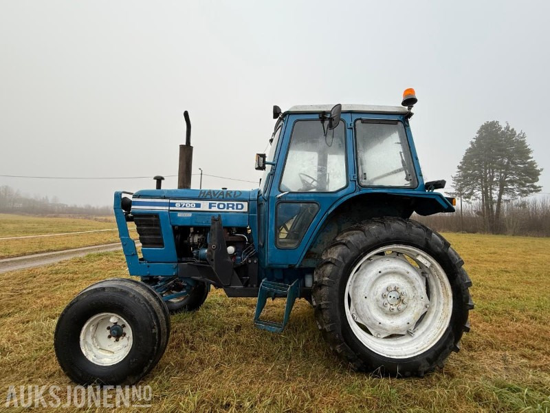1981 Ford 6700 Turbo - Trator: foto 2 1981 Ford 6700 Turbo - Trator: foto 2
