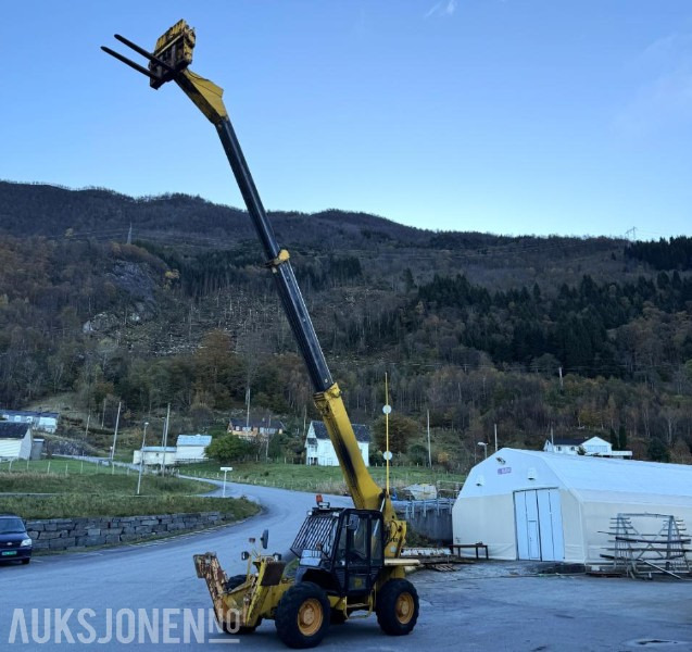 1992 JCB 530-120 Teleskoplaster - Pallegaffel - Brøyteskjær - Timer: 8246 - Empilhador telescópico: foto 1 1992 JCB 530-120 Teleskoplaster - Pallegaffel - Brøyteskjær - Timer: 8246 - Empilhador telescópico: foto 1