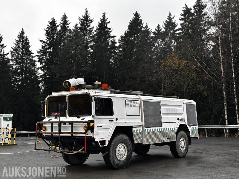 1994 MAN 16.422 FAFG med Rosenbauer NH30 påbygg – terrenggående brann-, renholds- og spylerbil - Carro de bombeiro: foto 1 1994 MAN 16.422 FAFG med Rosenbauer NH30 påbygg – terrenggående brann-, renholds- og spylerbil - Carro de bombeiro: foto 1
