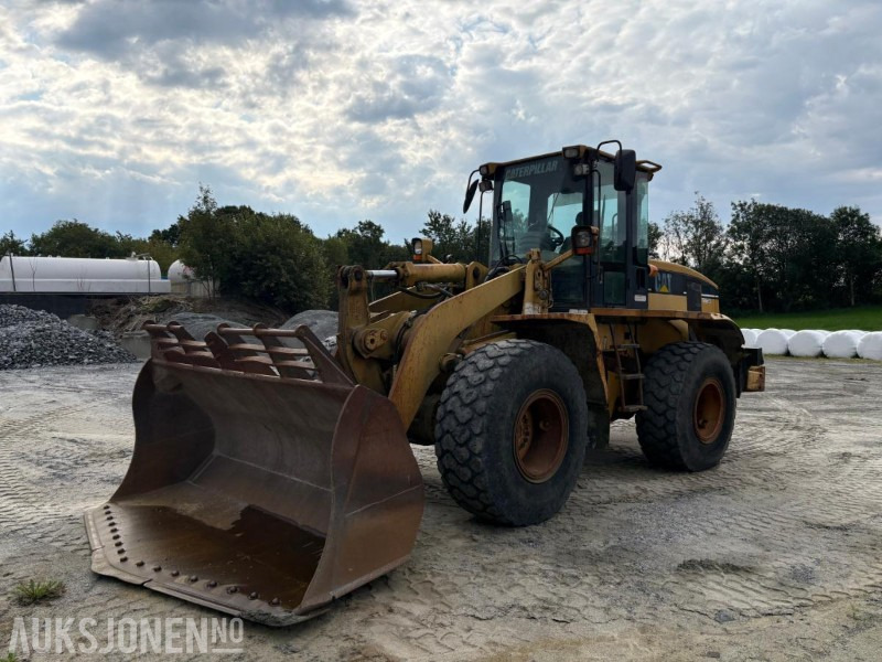 1998 Cat 938G med skuff - Pá carregadora de rodas: foto 1 1998 Cat 938G med skuff - Pá carregadora de rodas: foto 1
