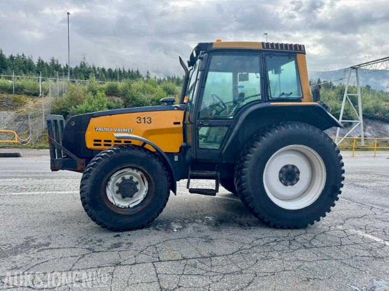1999 Valtra 6550 - Traktor - Timer: 18688 - Trator: foto 5 1999 Valtra 6550 - Traktor - Timer: 18688 - Trator: foto 5