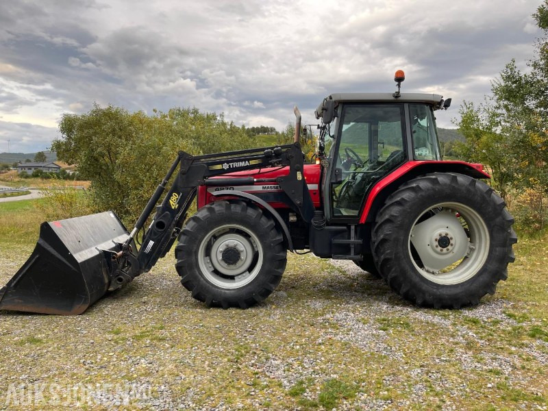2000 Massey Ferguson 4270 med Trima 4.80 laster og snøskuffe *Kun 4969 Timer* - Trator: foto 1 2000 Massey Ferguson 4270 med Trima 4.80 laster og snøskuffe *Kun 4969 Timer* - Trator: foto 1