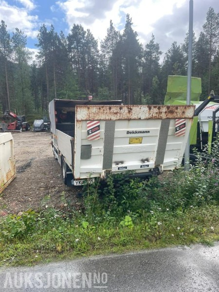 2000 Volvo FL 608 - Verkstedbil med kompressor som drives av en bensinmotor. - Camião de caixa aberta/ Plataforma: foto 4 2000 Volvo FL 608 - Verkstedbil med kompressor som drives av en bensinmotor. - Camião de caixa aberta/ Plataforma: foto 4
