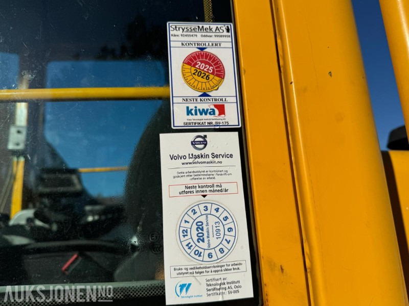 Pá carregadora de rodas 2001 Volvo L90 D hjullaster med skuffe: foto 19