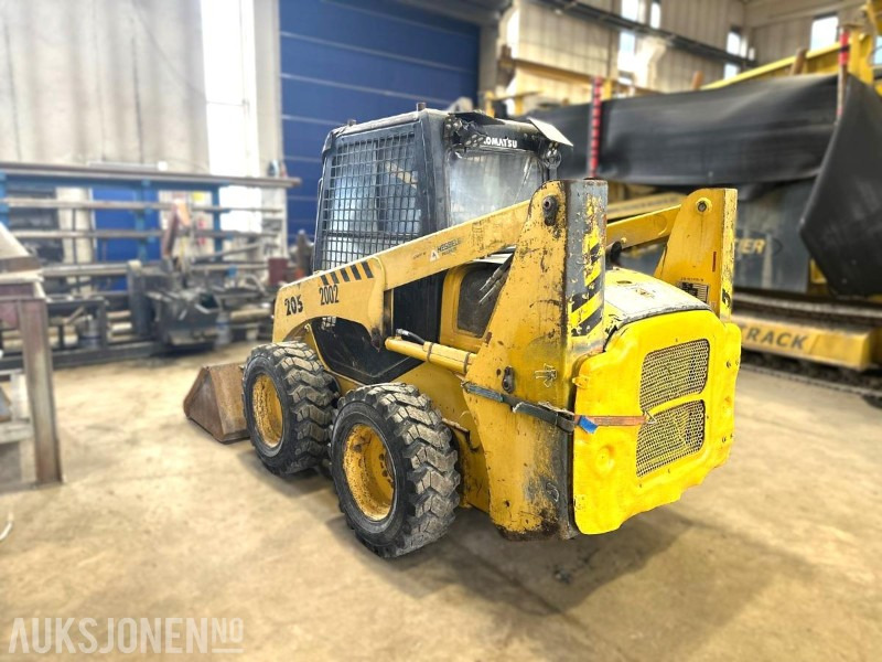 2002 Komatsu SK 81.5 kompaktlaster - Mini pá carregadora: foto 5 2002 Komatsu SK 81.5 kompaktlaster - Mini pá carregadora: foto 5
