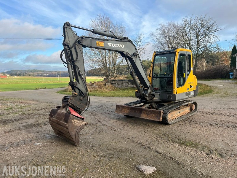 2002 Volvo EC55 beltegraver - 3 skuffer - 6396 timer - Escavadeira: foto 1 2002 Volvo EC55 beltegraver - 3 skuffer - 6396 timer - Escavadeira: foto 1