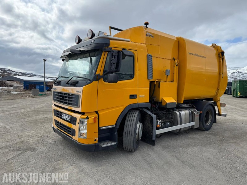 2004 Volvo FM-9 4X2 Komprimator - Sidelaster - 247983KM - Caminhão de lixo: foto 1 2004 Volvo FM-9 4X2 Komprimator - Sidelaster - 247983KM - Caminhão de lixo: foto 1
