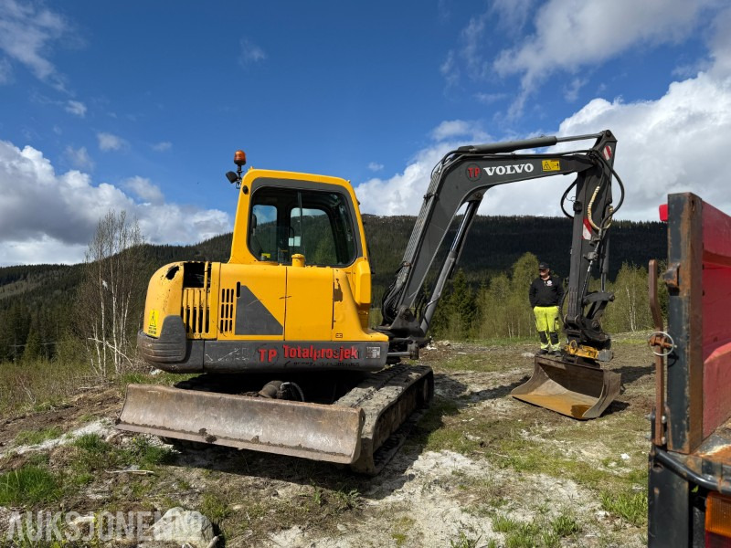 2005 Volvo EC55B beltegraver - tiltrotator - tilleggshydrualikk - Escavadeira: foto 3 2005 Volvo EC55B beltegraver - tiltrotator - tilleggshydrualikk - Escavadeira: foto 3